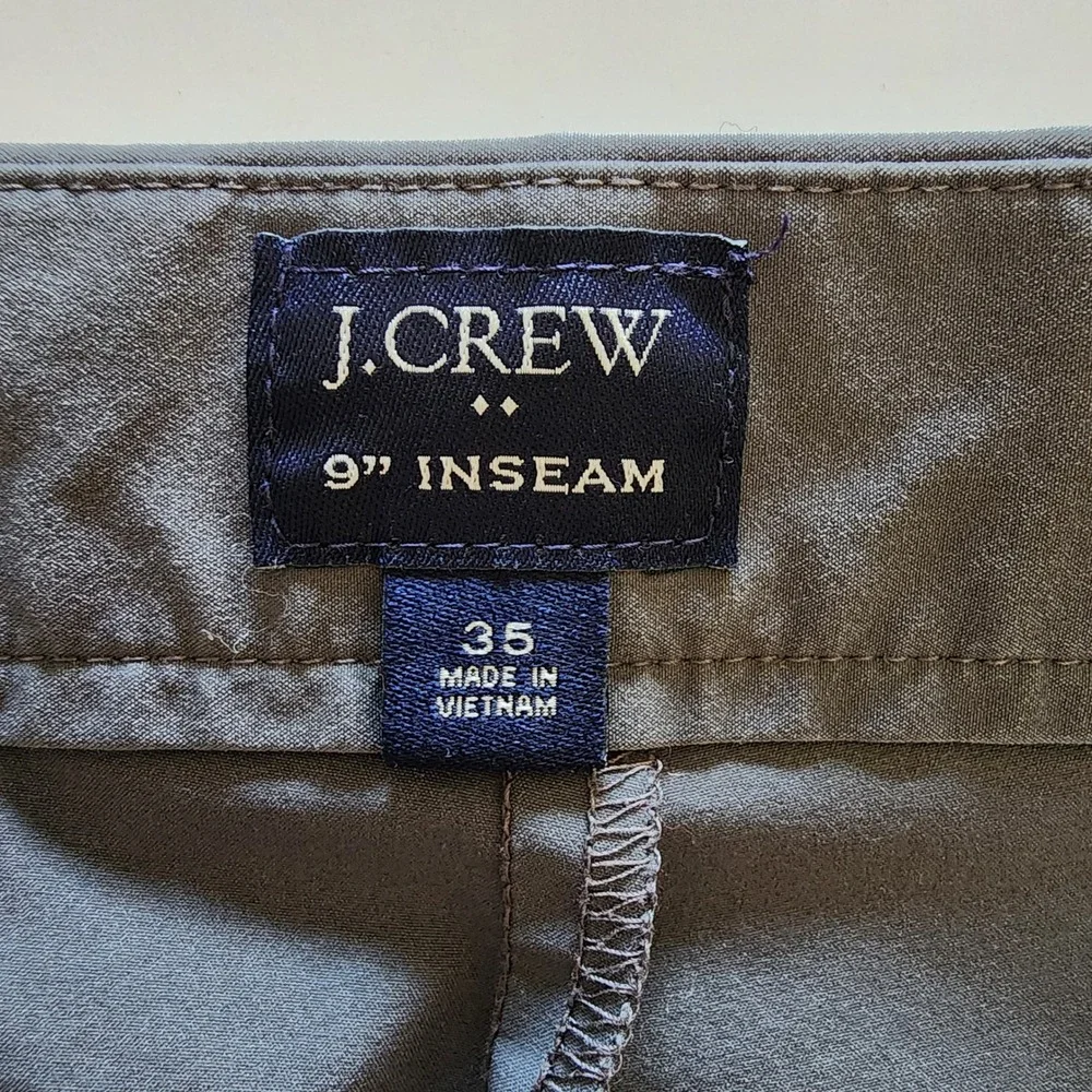 J. Crew Men's Shorts Size 35 Gray 9